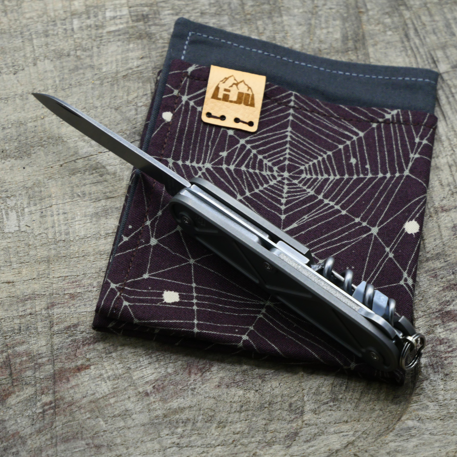 TITAN - TRIANGLE- dark wash - montiertes Taschenmesser - Titan Grade 5  (Ti 6AI 4V)  - 91mm